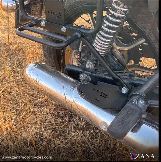 Zana Rear Footrest Pair for Royal Enfield Meteor 350 - Image 4