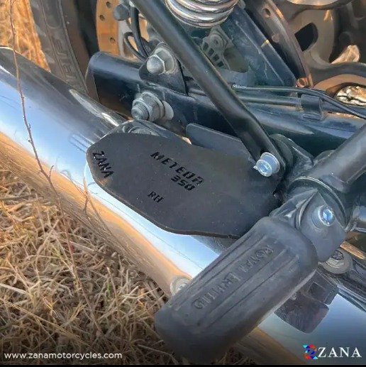 Zana Rear Footrest Pair for Royal Enfield Meteor 350 - Image 2