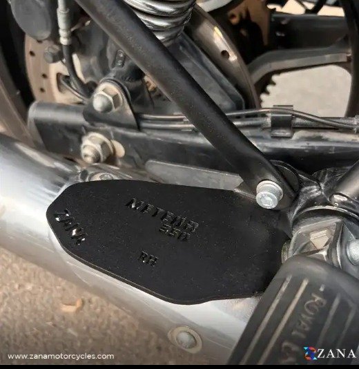 Zana Rear Footrest Pair for Royal Enfield Meteor 350 - Image 6